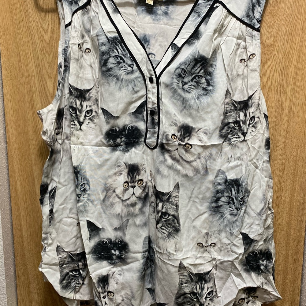 Cat face tank